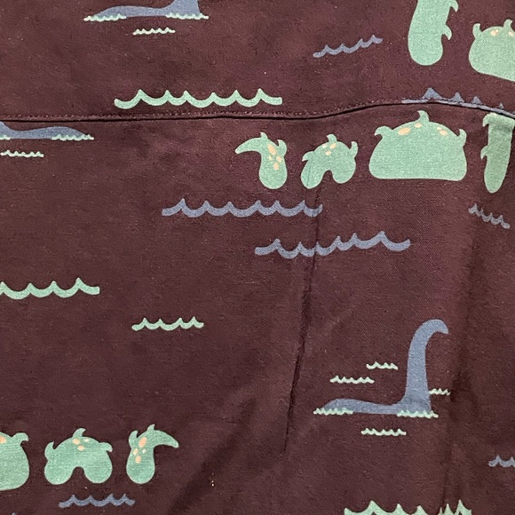 Men’s Hawaiian shirt with a Loch Ness pattern - Picture 4 of 9